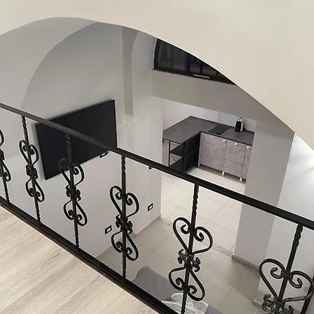 Vetriera Apartament Palermo