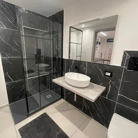 Apartament Vetriera